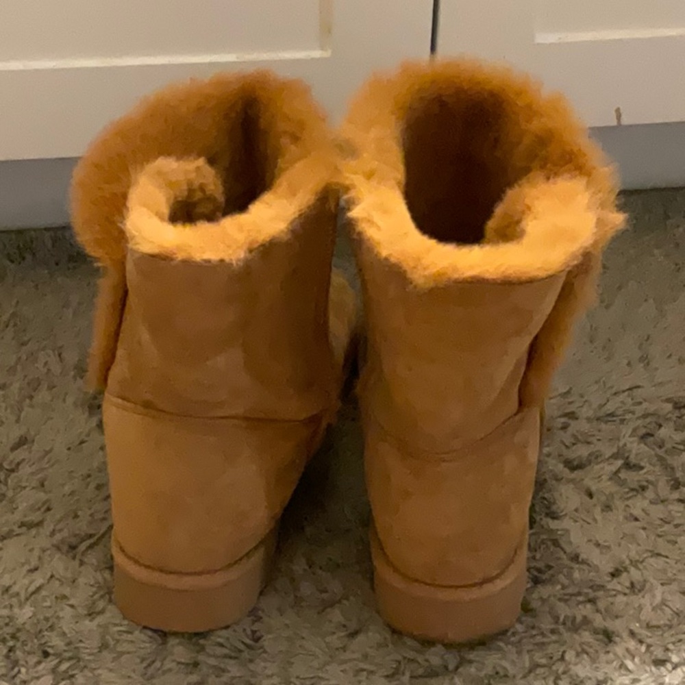 Fuzzy Booties - Picture 2 of 3